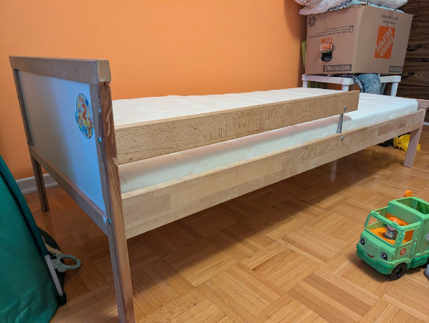 IKEA Vikare Bed Frame with Guard Rail (+ Mattress) image indicator(4)