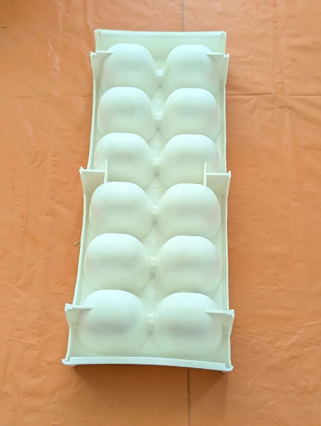 White Ice Cube Tray image indicator(2)