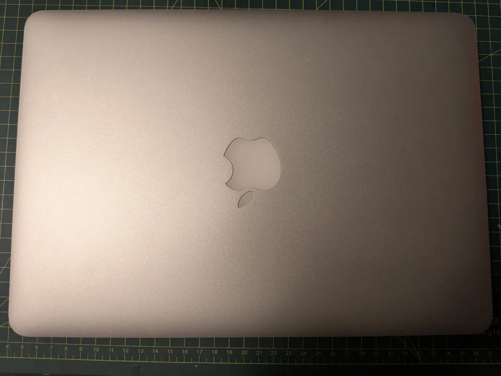 Retina 13" 2015 MacBook Pro, 512GB SSD image indicator(4)