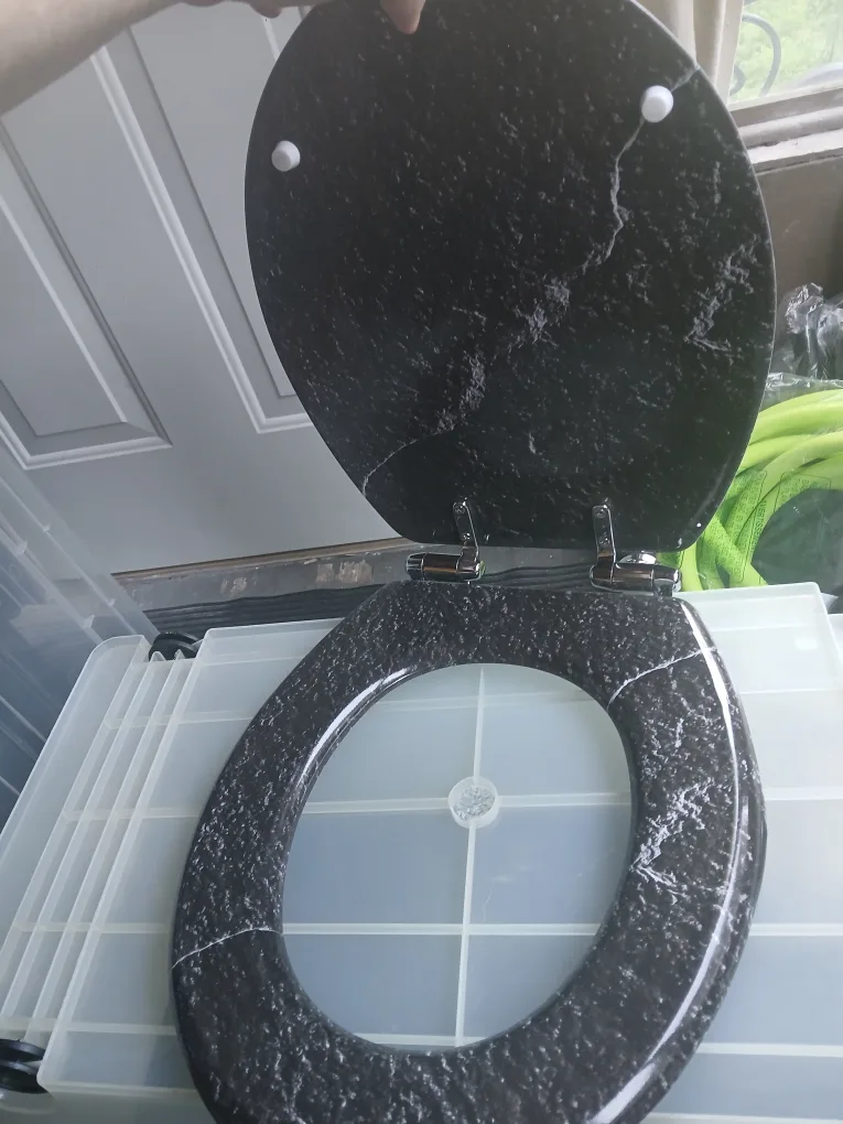 MDF Decorative Toilet Seats - Black Marble Design image indicator(3)