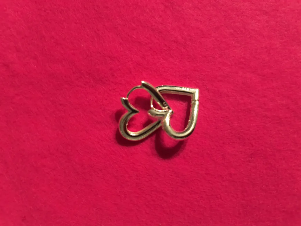 925 Heart Shaped Silver Earrings/Hoops image indicator(2)