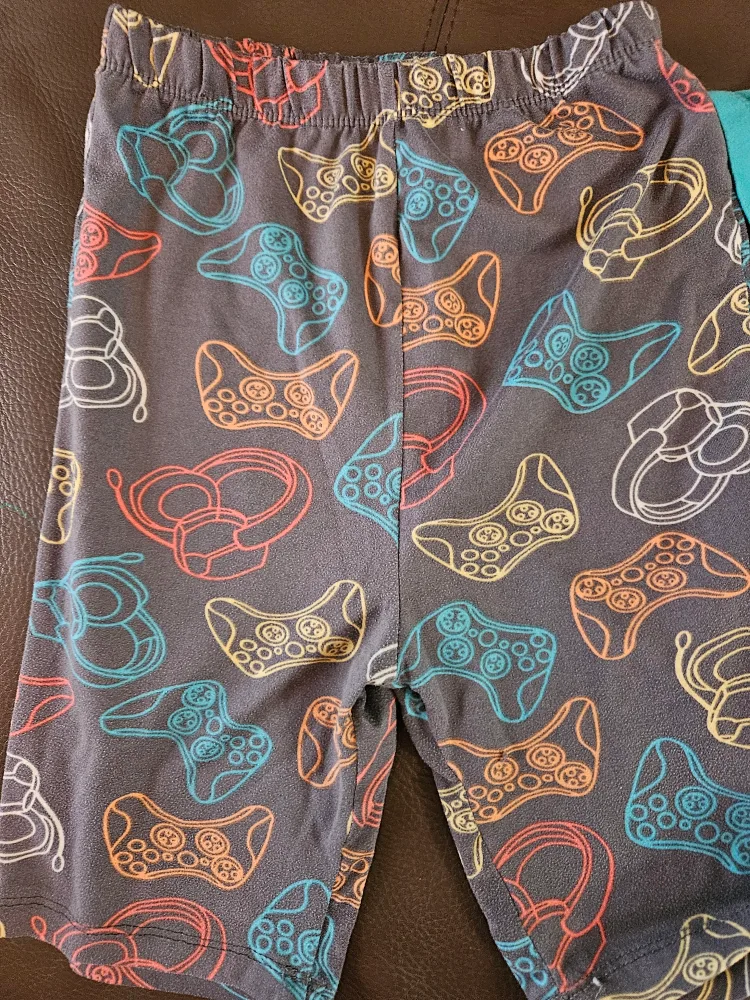 Quad Seven Kids Matching Set Size 7/8 image indicator(2)