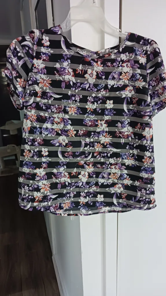 Floral Striped Short Sleeve Blouse thumbnail