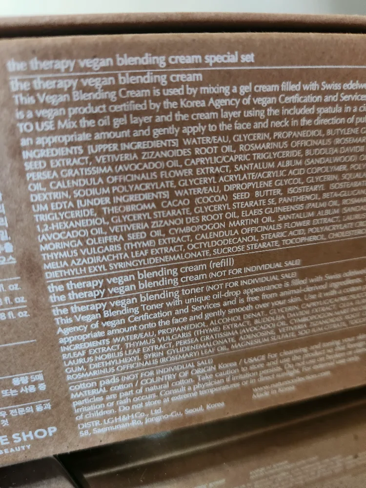 Brand NEW in Box The Face Shop Therapy Vegan Set image indicator(6)