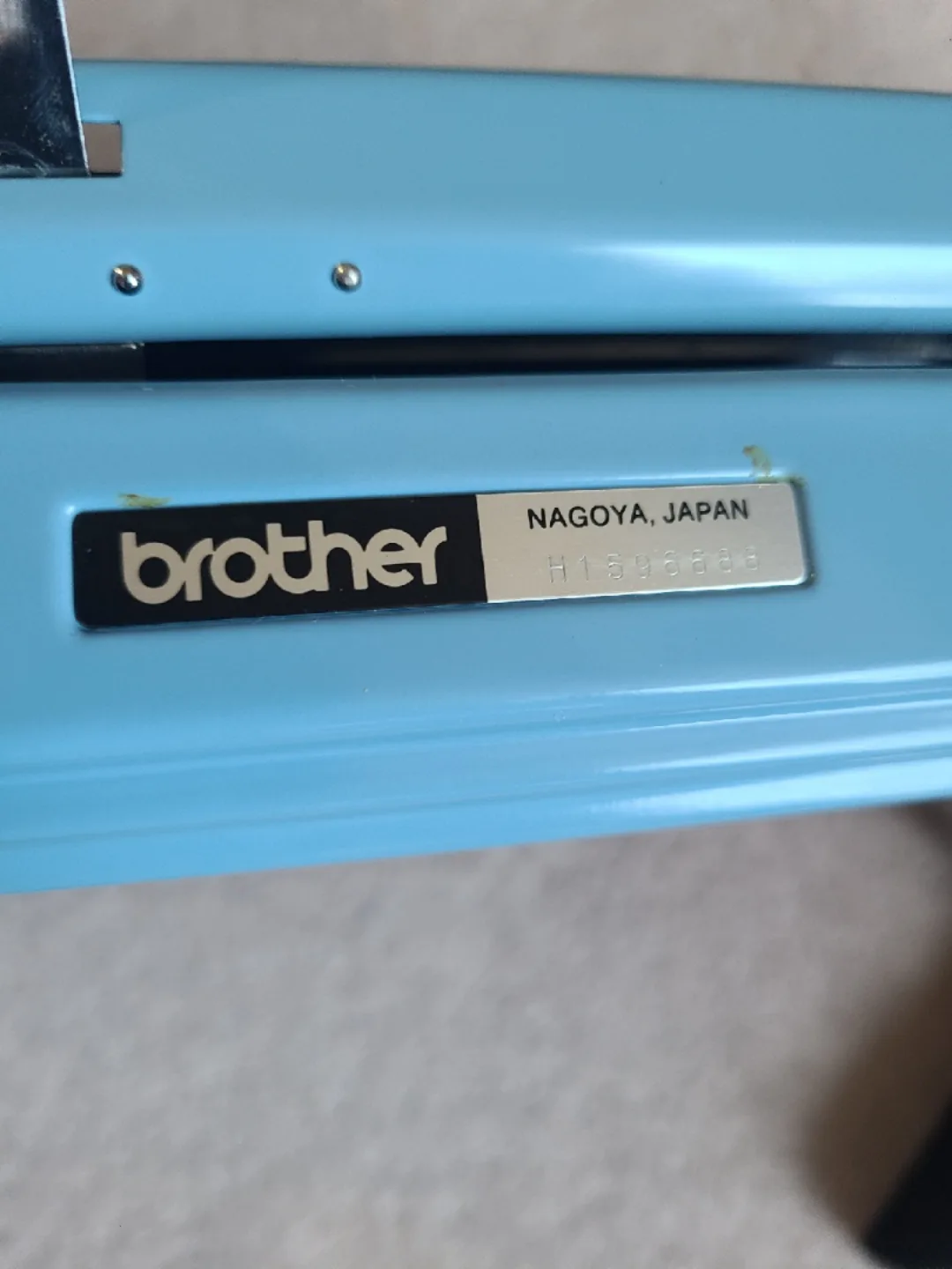 Brother Opus 889 Typewriter - Light Blue image indicator(7)