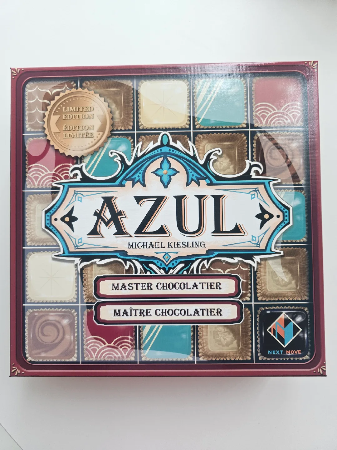 Azul Master Chocolatier Board Game thumbnail