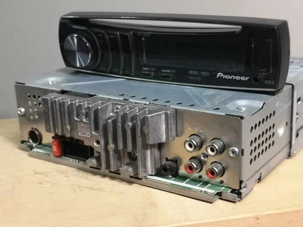 🎶 USB Car Stereo Deck ~ Pioneer DEH-6300UB image indicator(7)