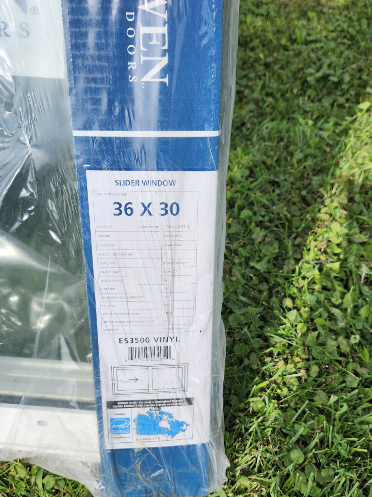 New Jeld-Wen PVC Window - 36" x 30" - photo 2