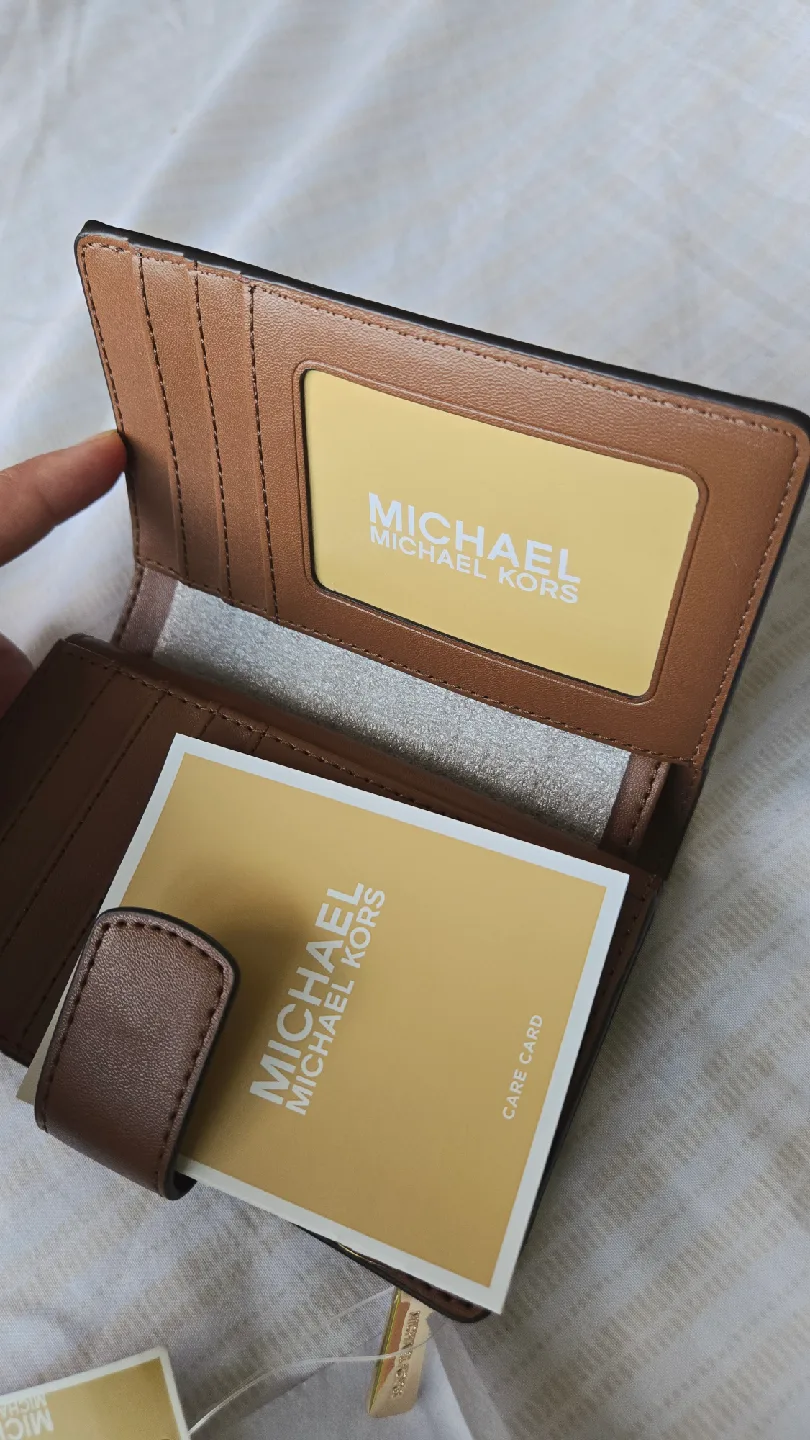 New Michael Kors Brown Wallet image indicator(2)