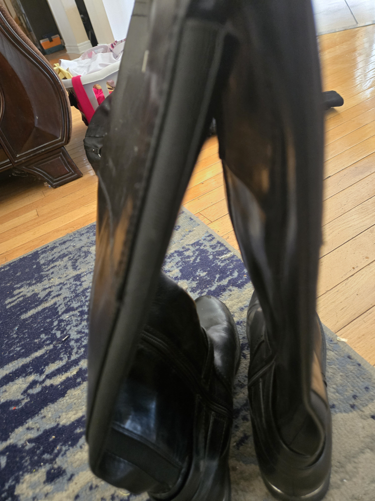 Guess Black Leather Knee High Boots - photo 4