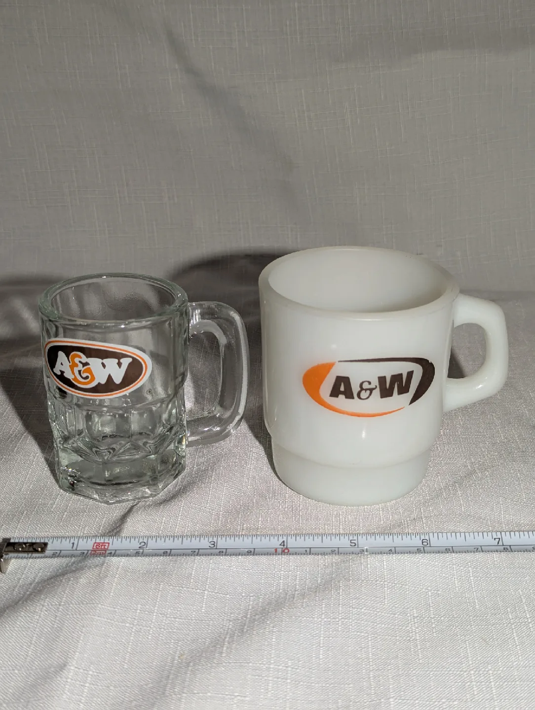 Vintage A&W Root Beer Mugs thumbnail