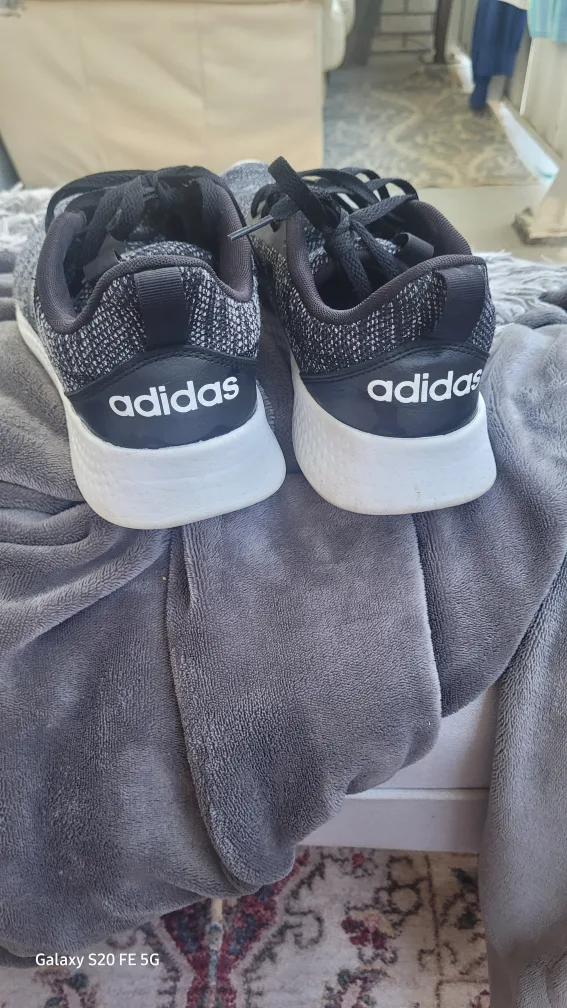 Adidas FX8921 Running Shoes - US 10 thumbnail