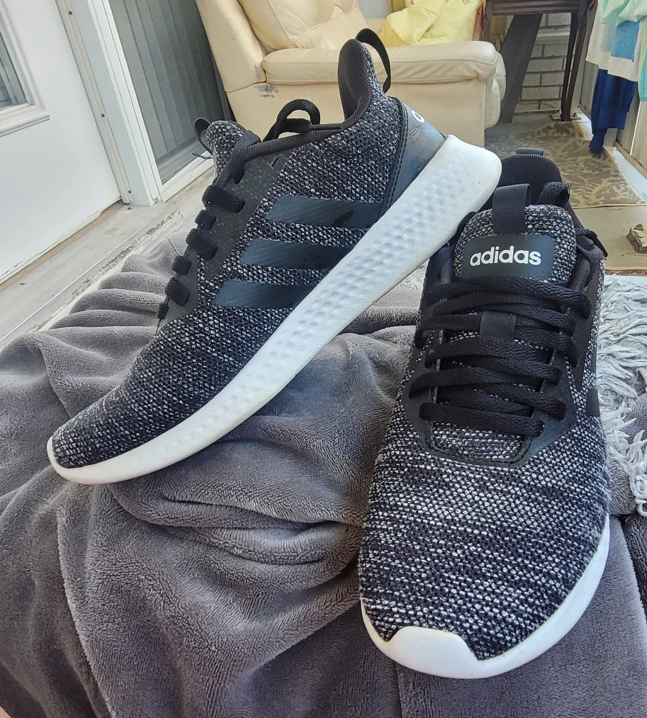 Adidas FX8921 Running Shoes - US 10 thumbnail