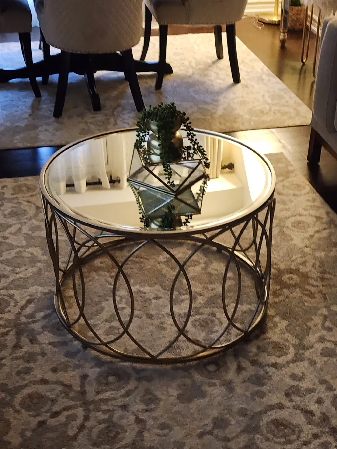 Coffee table 100 image indicator(3)