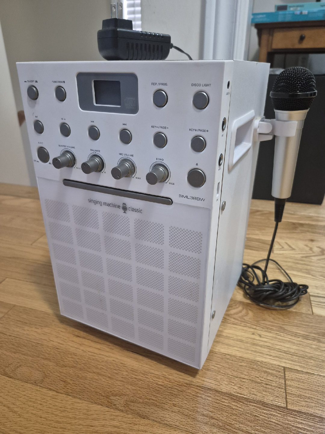 Singing Machine Classic SML388W Karaoke System