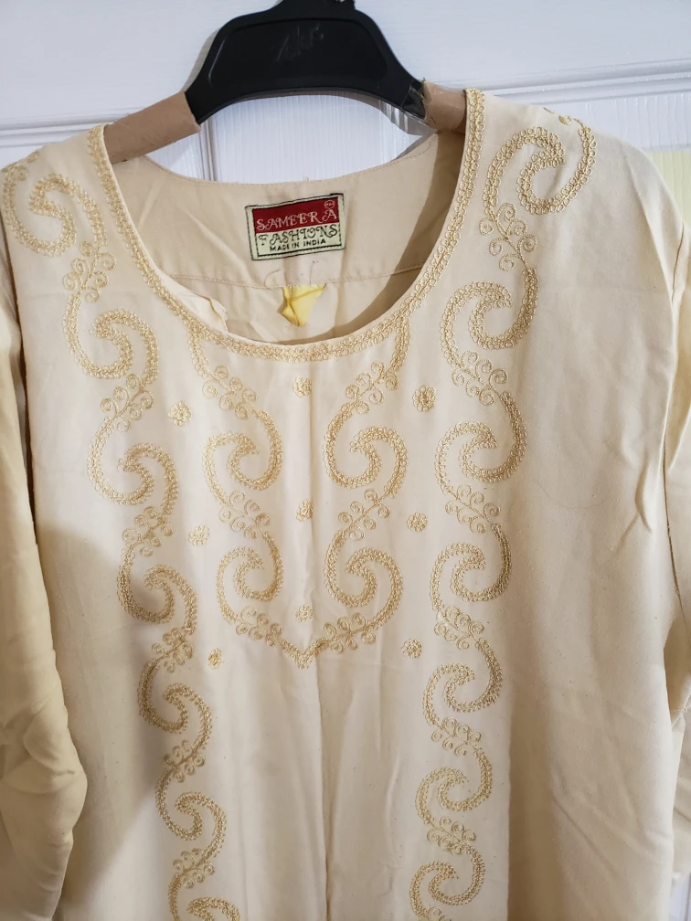 Embroidered kaftan dress size m - photo 3