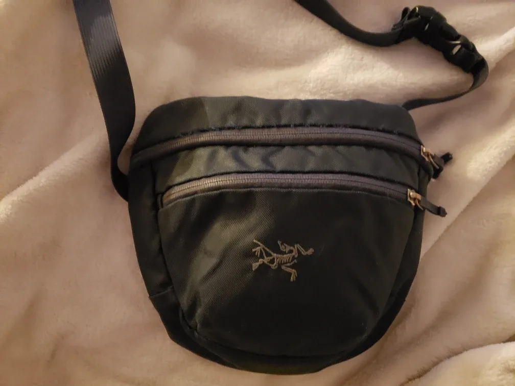 Arc'teryx Maka 1 Waistpack image indicator(2)