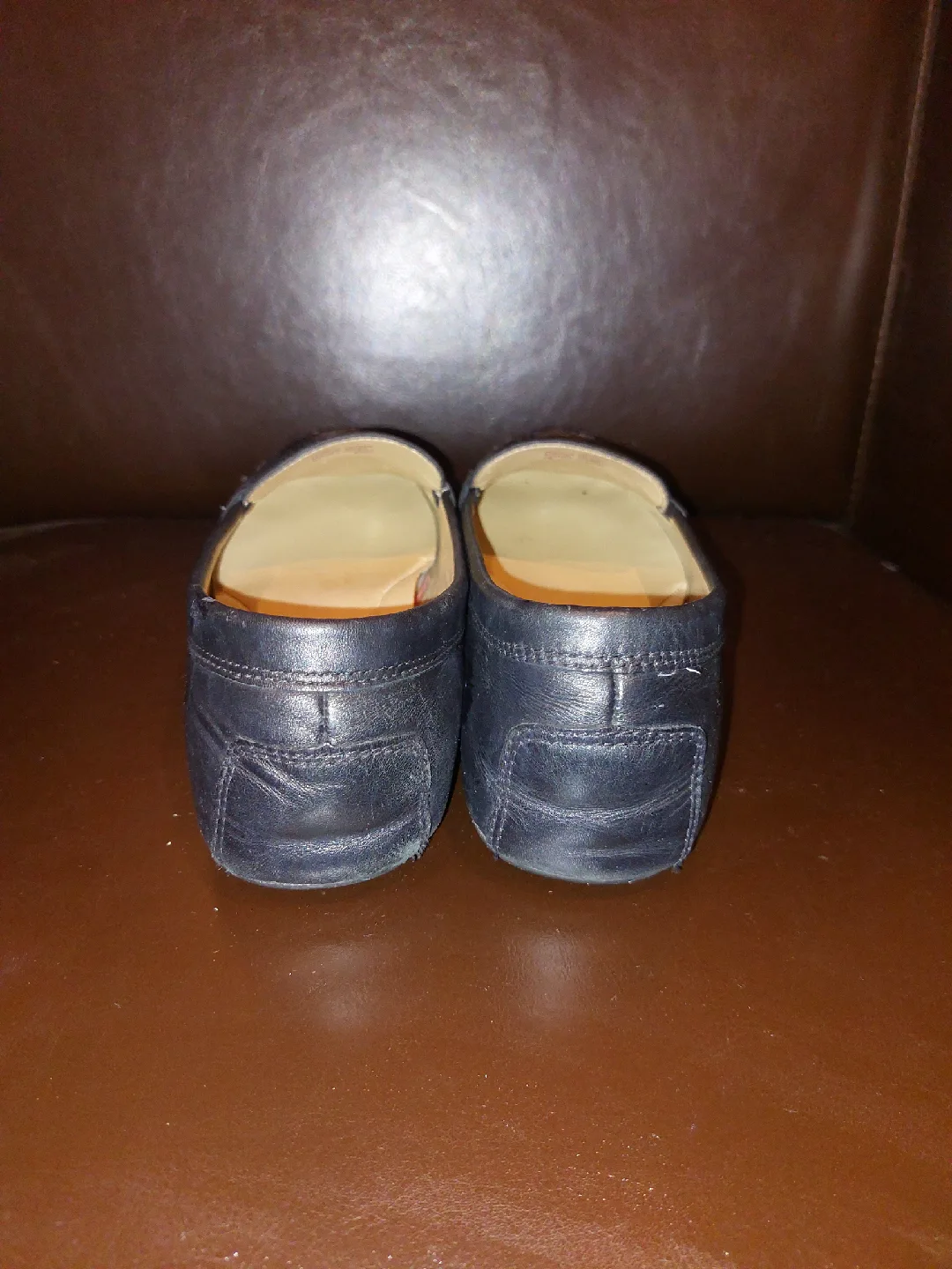 Michael Kors Black Leather Loafers size 8 image indicator(4)