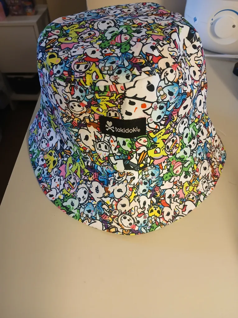 Tokidoki Bucket Hat image indicator(2)