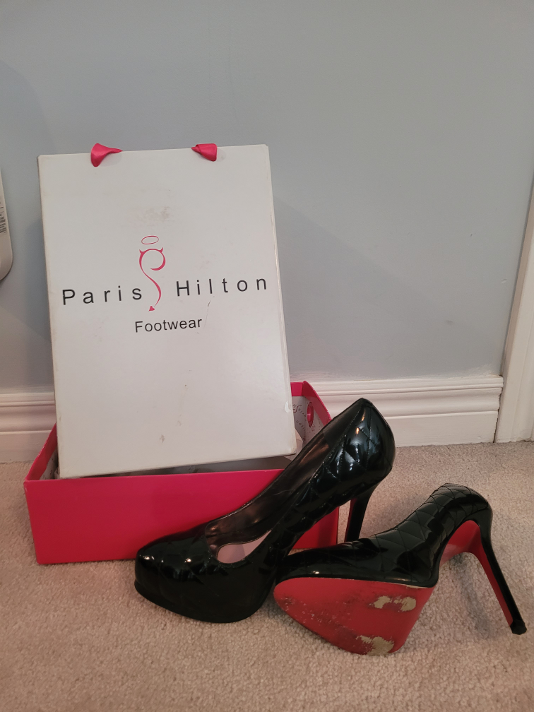 Paris Hilton Coco Quilted Black Patent Leather Heels sz 7.5