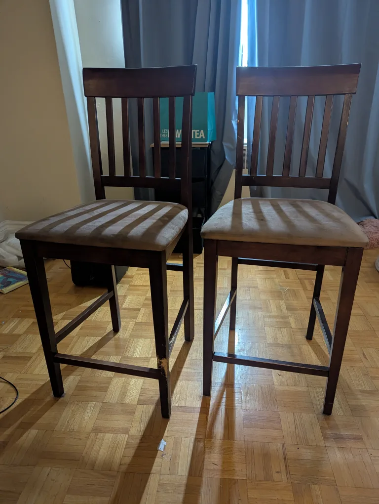 Set of 2 Brown Wooden Bar Stools