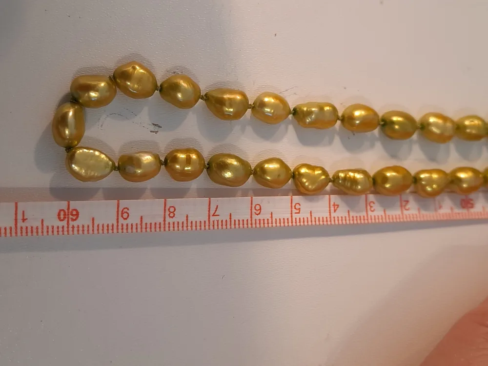 Golden Pearl Necklace & Sterling Silver (.925) Earrings Set image indicator(10)