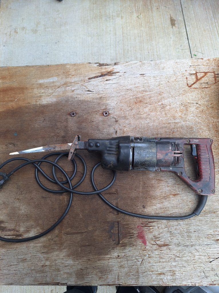 Milwaukee Reciprocating Saw