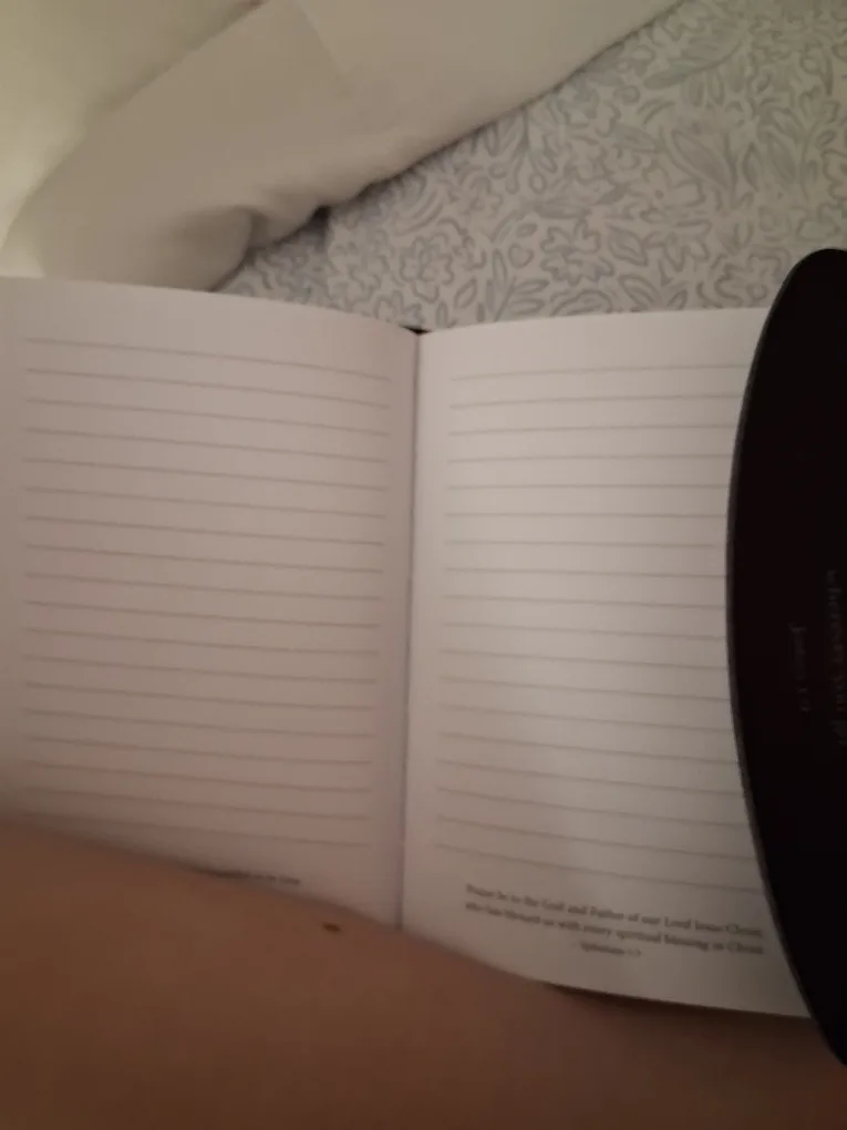 Bible notebook image indicator(2)