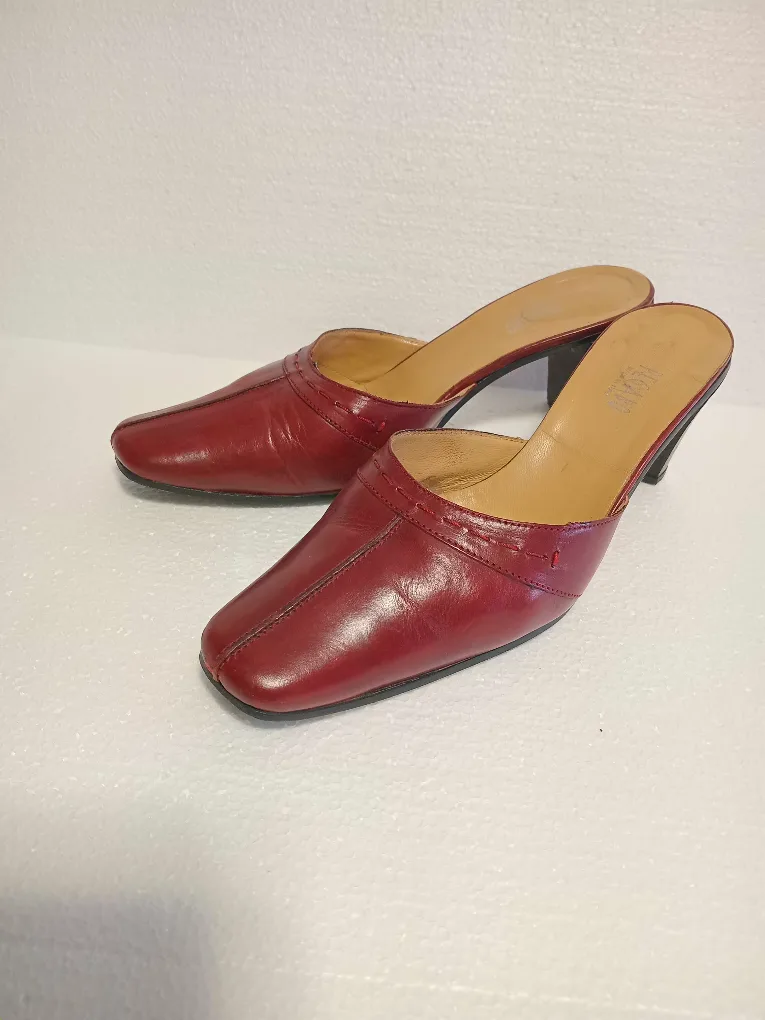 Pegabo Red Leather Heeled Mules🥕 thumbnail