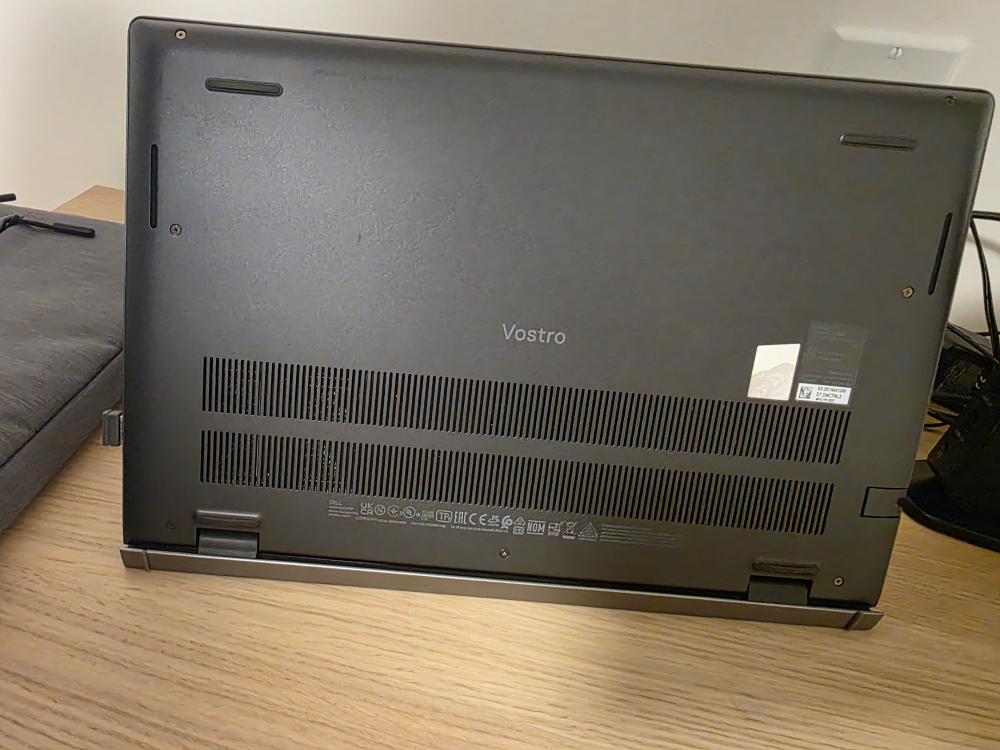 Dell Vostro Laptop with Intel Core i5 - photo 3