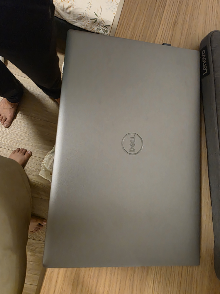 Dell Vostro Laptop with Intel Core i5 - photo 4