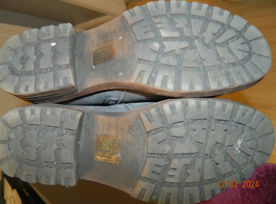 womens solemate Grey Ankle Boots, Size 7 image indicator(2)