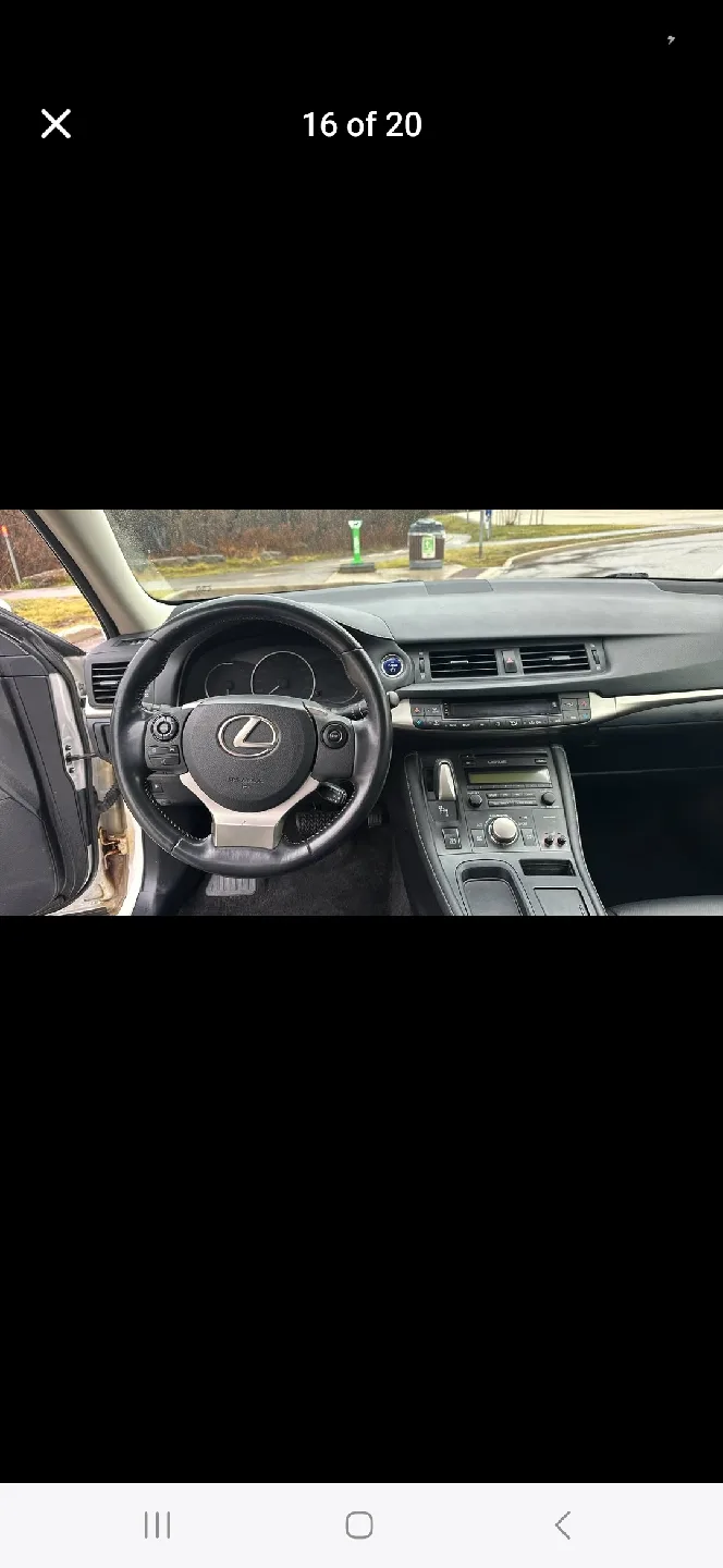 2015 Lexus CT 200h Hatchback image indicator(3)