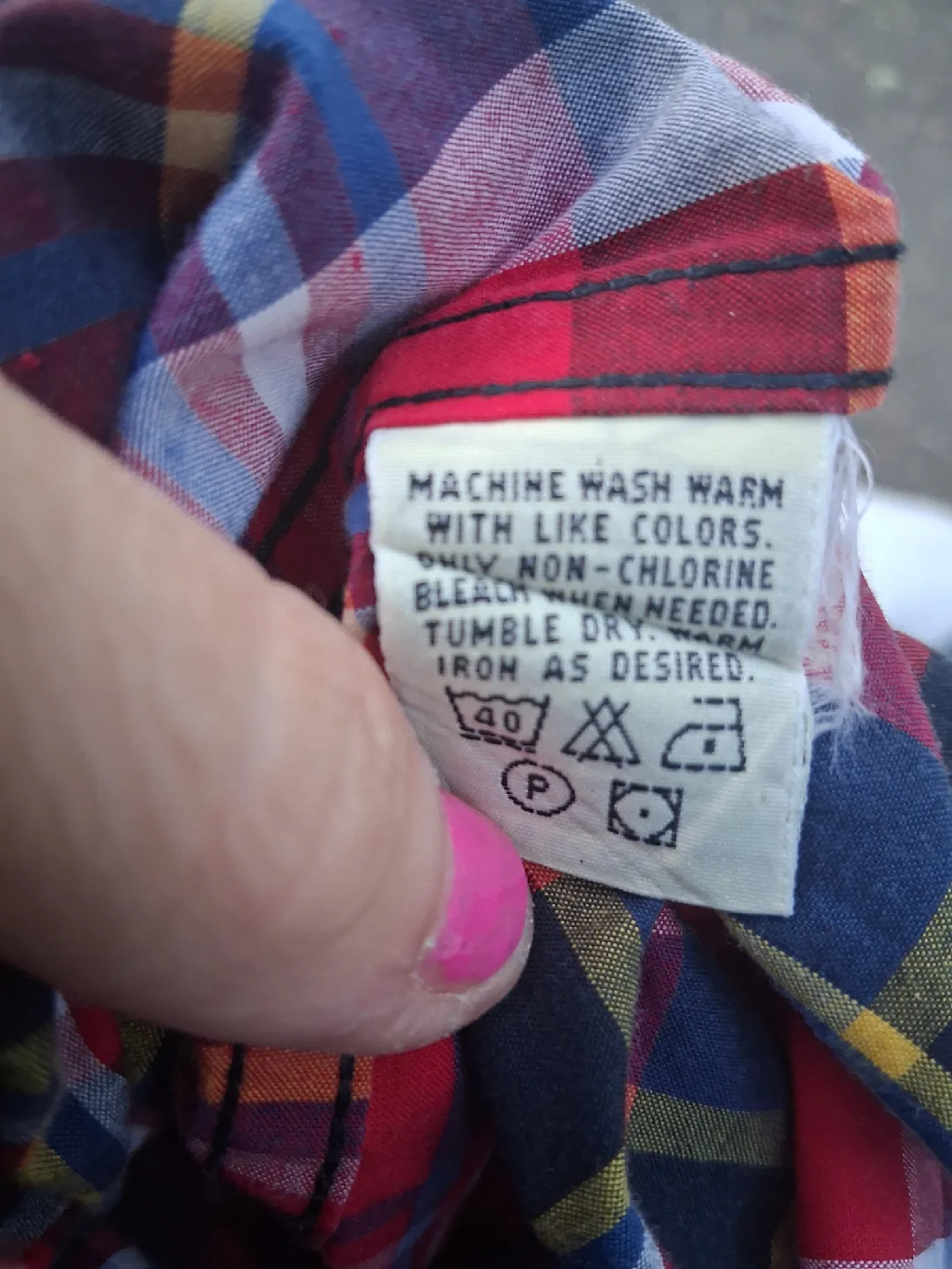 Eddie Bauer Plaid Button-Down Shirt - L/G image indicator(5)