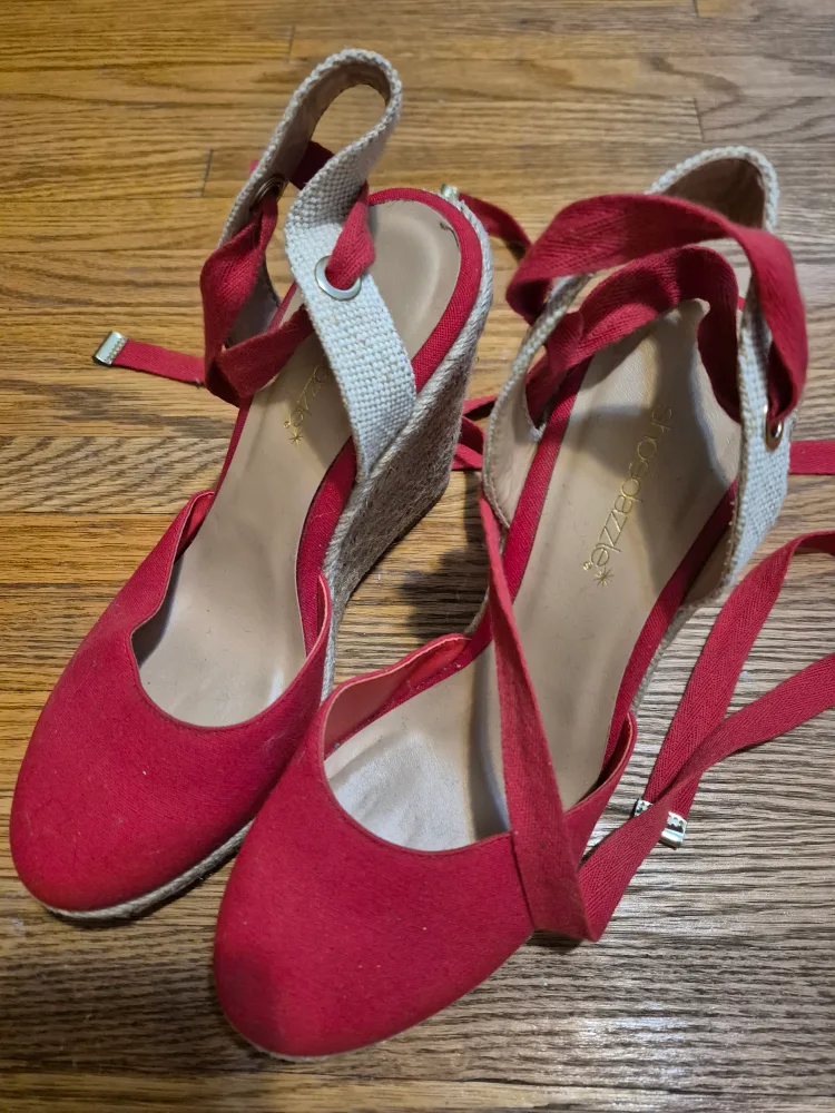 St Osazzi Red Espadrille Wedges, Size 7.5 image indicator(2)
