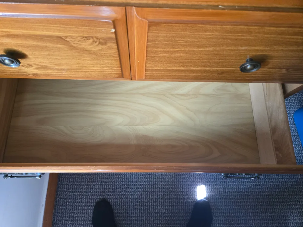 Wooden Dresser with 5 Drawers image indicator(4)