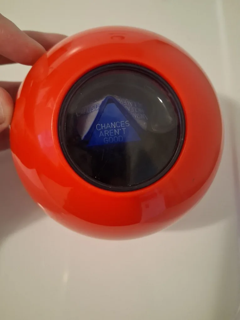 magic 8 ball image indicator(2)