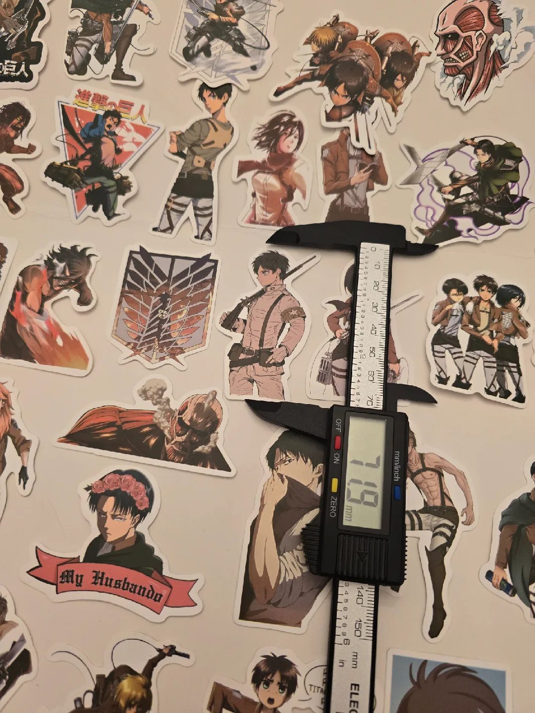 Attack on Titan Vinyl Stickers image indicator(6)