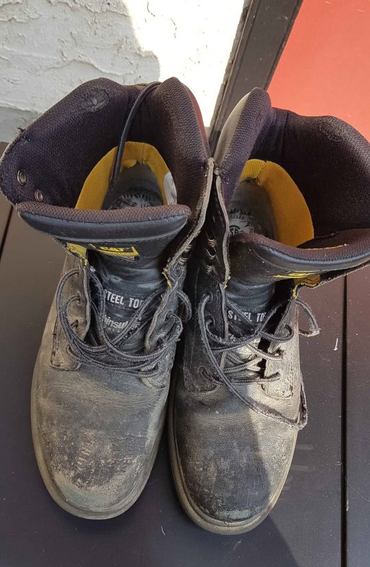 Caterpillar steel toe work boots size 9 - photo 4