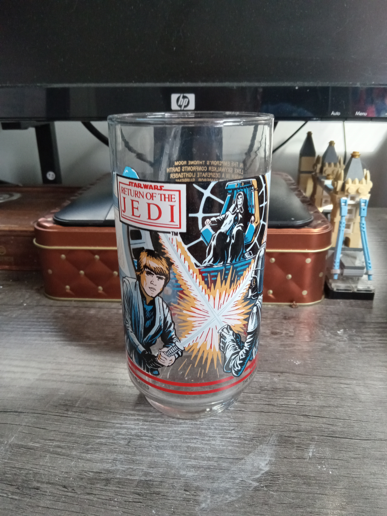 Star Wars Return of the Jedi Burger King Glass - photo 4