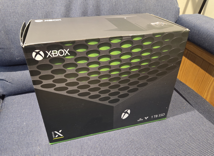 Xbox Series X 1TB SSD - Includes Controller - photo 4
