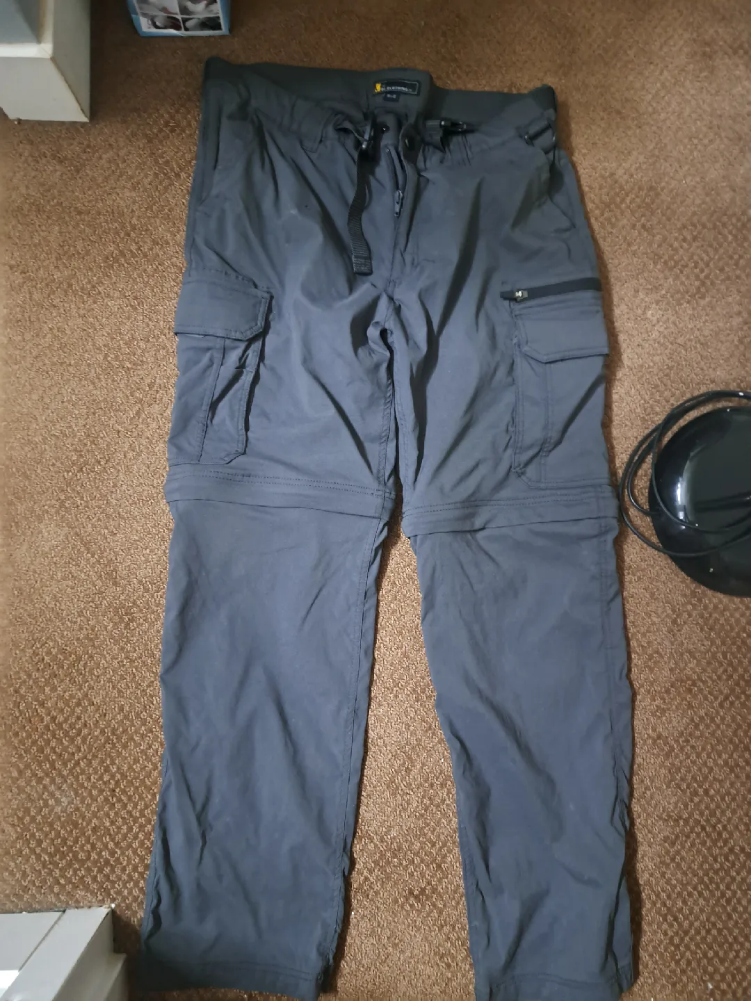 Men's casual pants thumbnail