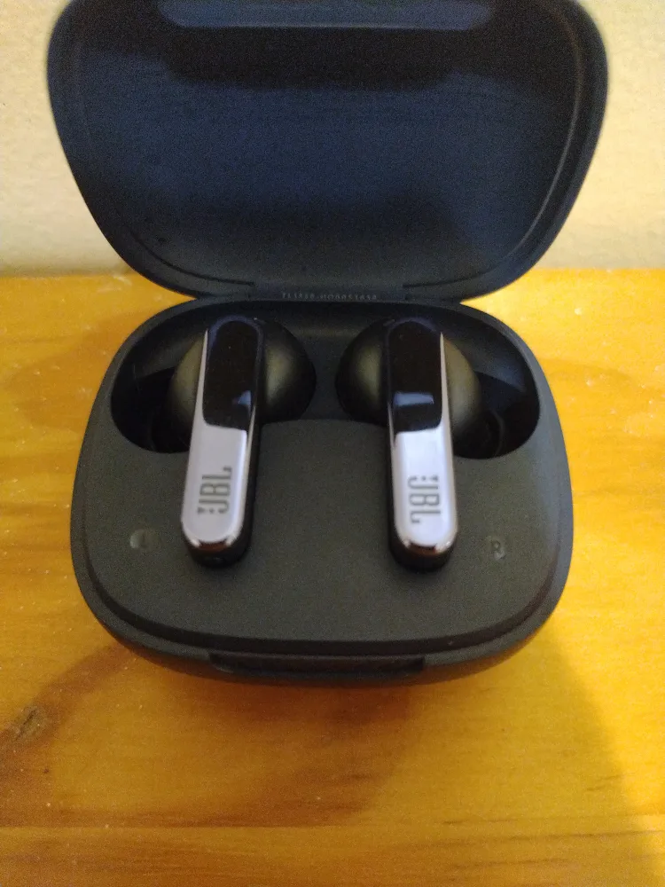 JBL LIVE PRO 2 TWS image indicator(2)