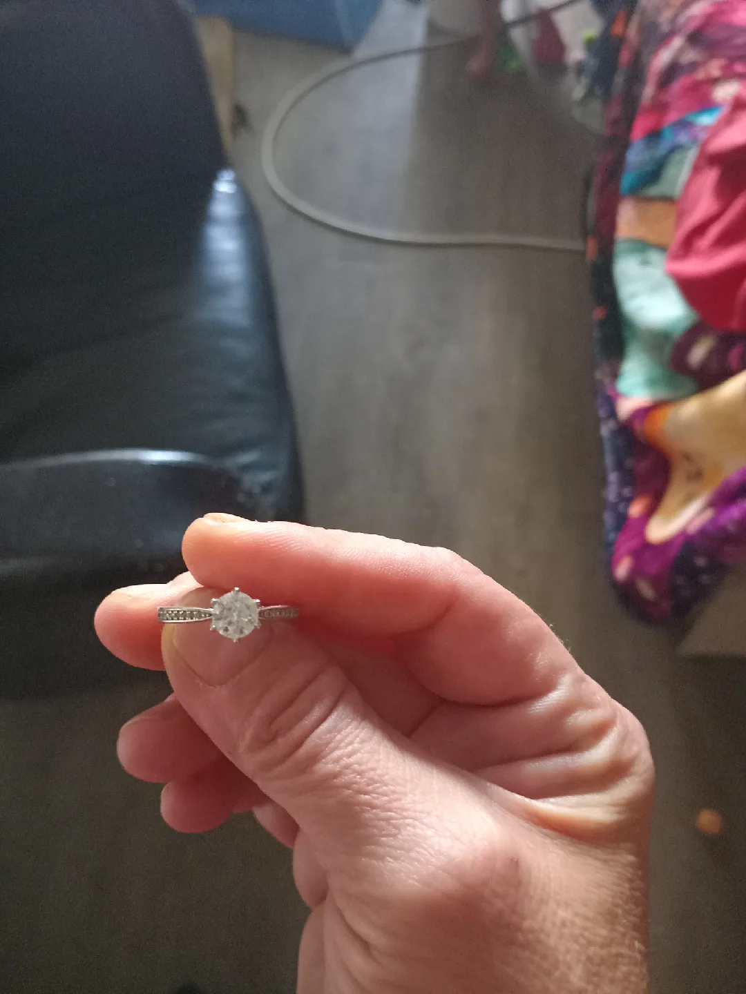 1 ct Moissanite Ring thumbnail
