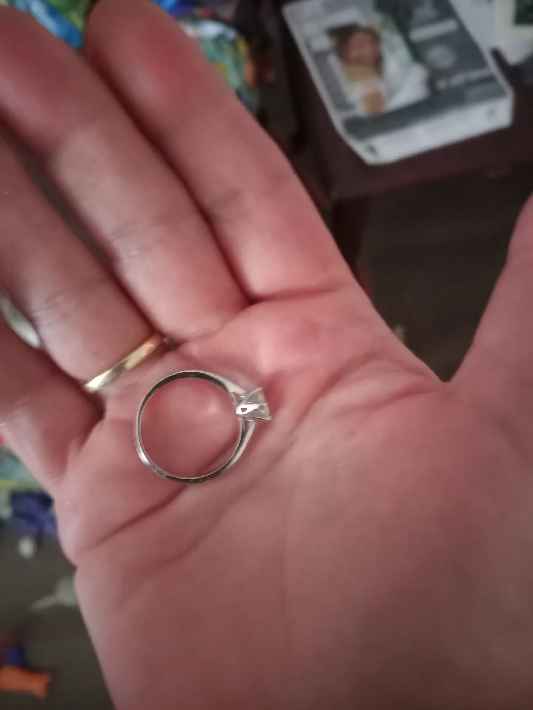 1 ct Moissanite Ring image indicator(2)