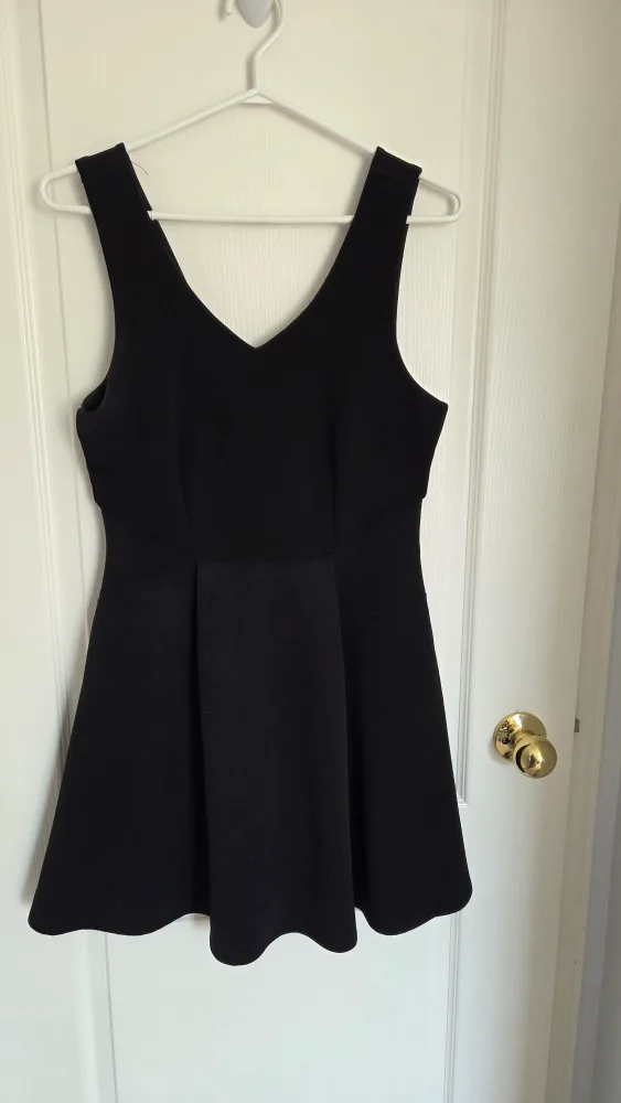 2 Black Dresses - Size M thumbnail