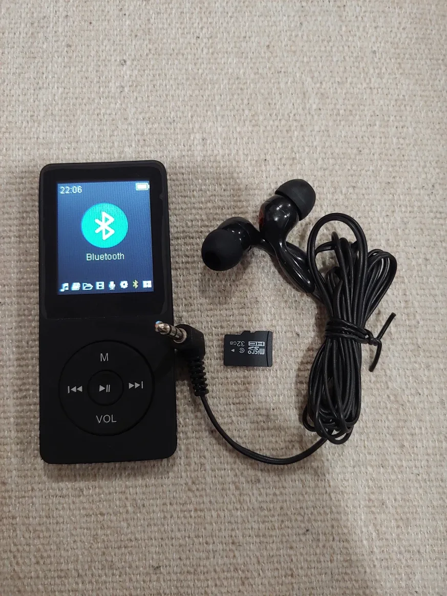 Bluetooth MP3 Player FM Radio and Voice Recorder image indicator(6)