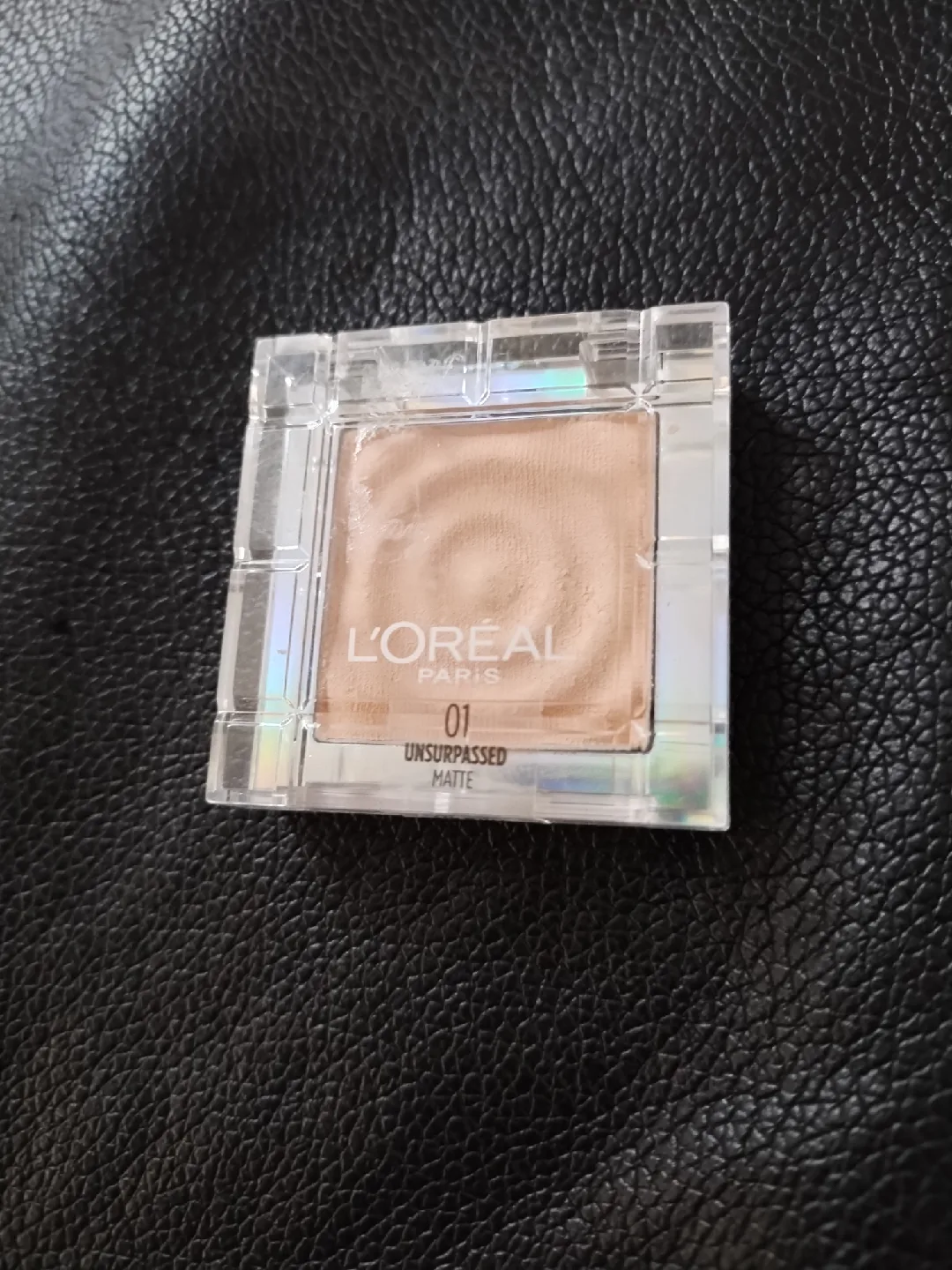 L'Oréal Paris Colour Queen Oil Eyeshadow - Unsurpassed thumbnail