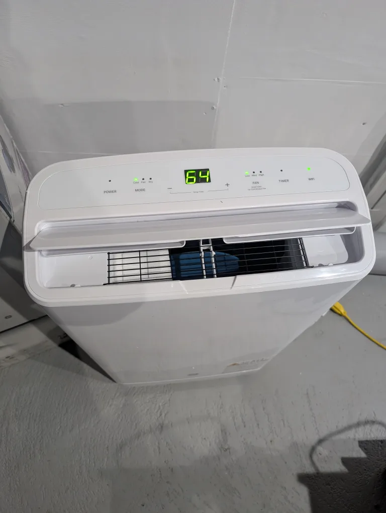 Brand New GE 14,000 BTU Air Conditioner For Sale image indicator(6)
