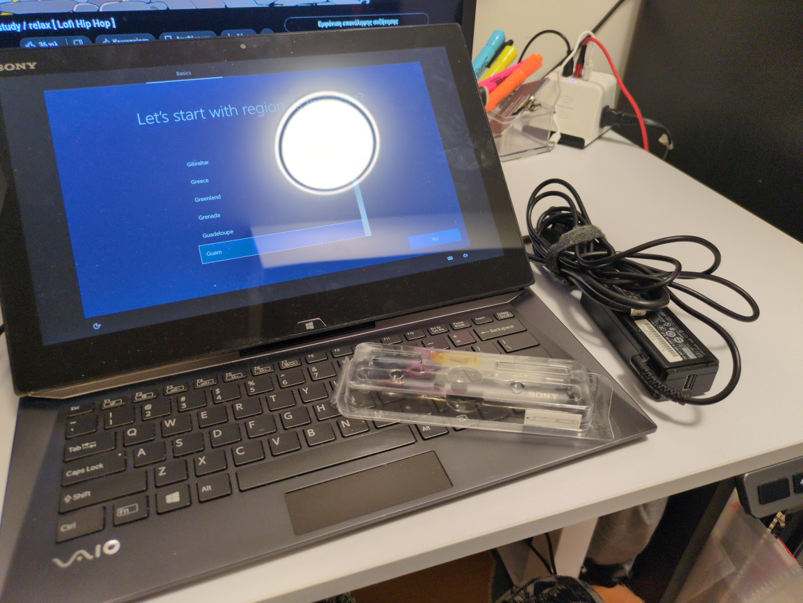 Sony VAIO Flip 11A Laptop/Tablet Hybrid - photo 2